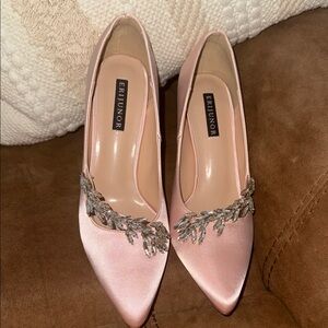 Erijunor Pink Satin Women's Shoes Size 7.5